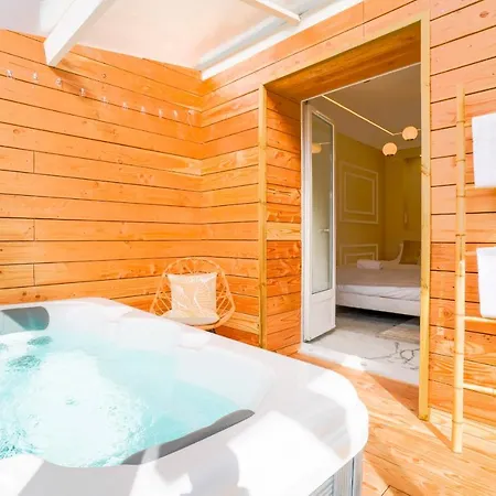 Lägenhet Jacuzzi And Luxury In Normandy